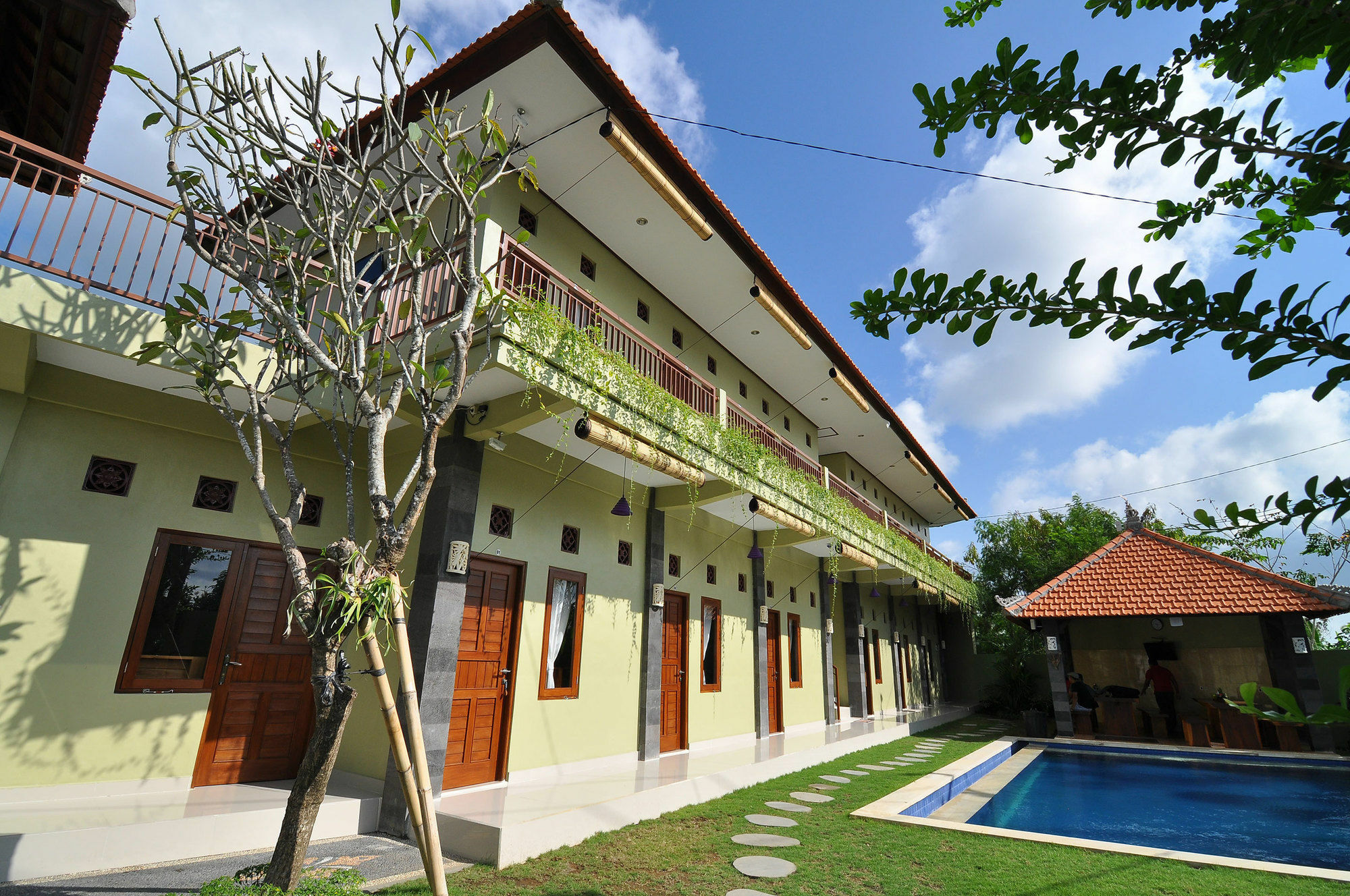 Cempaka Mas Guesthouse Kuta Lombok Eksteriør billede